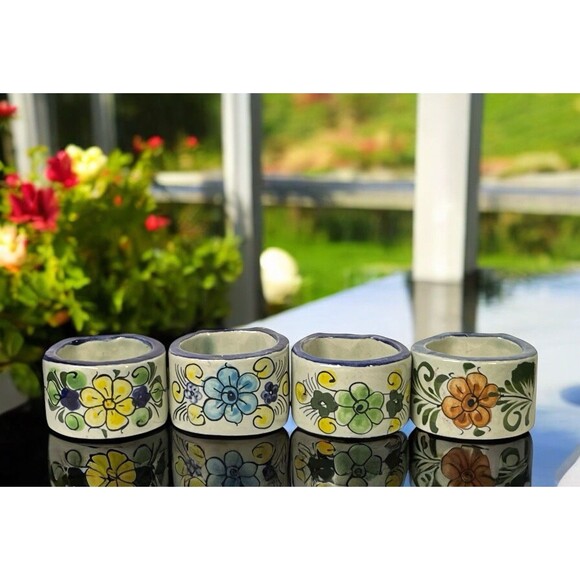 Set of 4 Napkin Rings Mexican Tonala Pottery Ken Edwards Floral Flowers - Picture 1 of 11